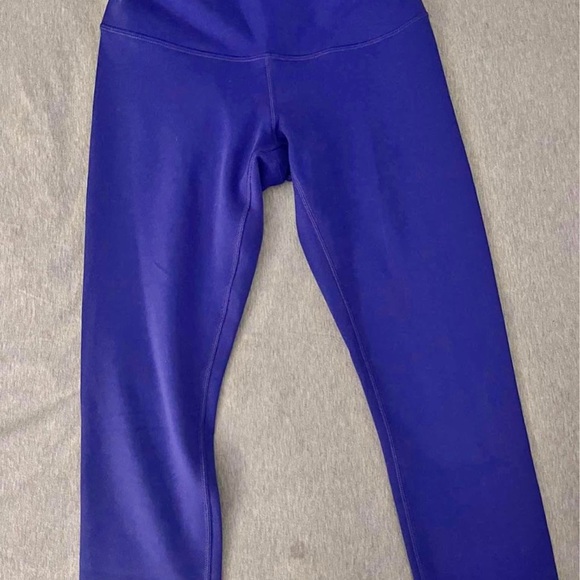 Lululemon bundle size 6 - Picture 4 of 4